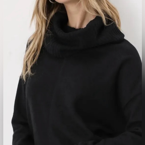 NWT Lulus Autumn Daze Black Cowl Neck Long Sleeve Sweater Dress - Size L - Picture 4 of 15